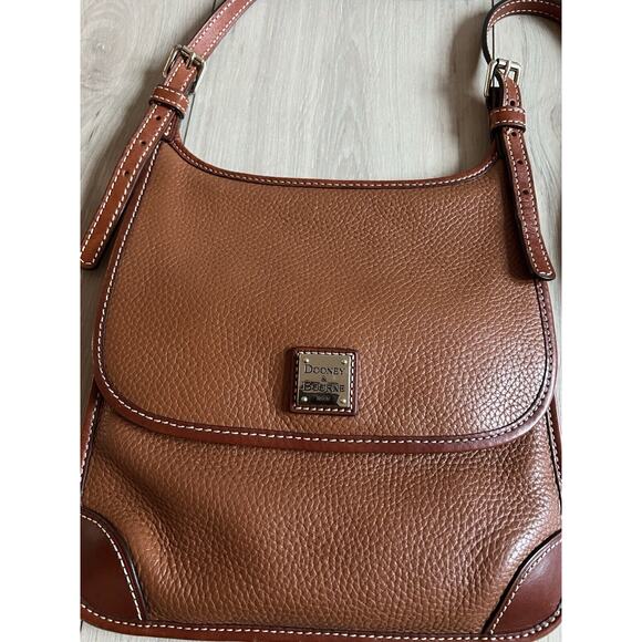 Dooney & Bourke Pebble Grain Crossbody Brown Tan Shoulder Bag | Red Interior - Picture 8 of 12